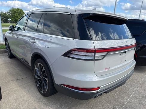 Used 2020 Lincoln Aviator Reserve w/ Equipment Group 202A AWD/4WD image 7