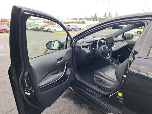 Used 2019 Toyota Corolla XSE image 10