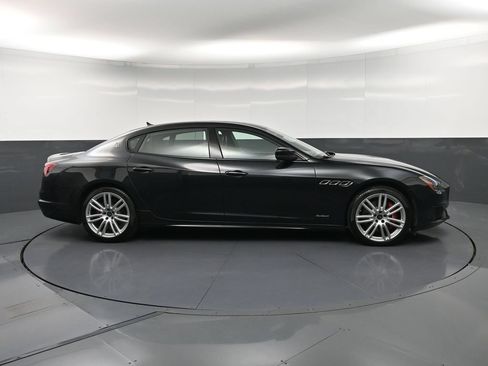 Used 2020 Maserati Quattroporte S GranSport Q4 AWD/4WD image 9