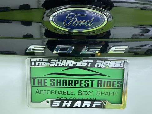 Used 2023 Ford Edge SEL image 12