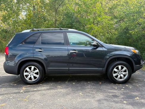Used 2012 Kia Sorento LX w/ Convenience Pkg image 15