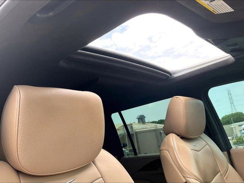 Used 2019 Cadillac Escalade ESV Platinum AWD/4WD image 30