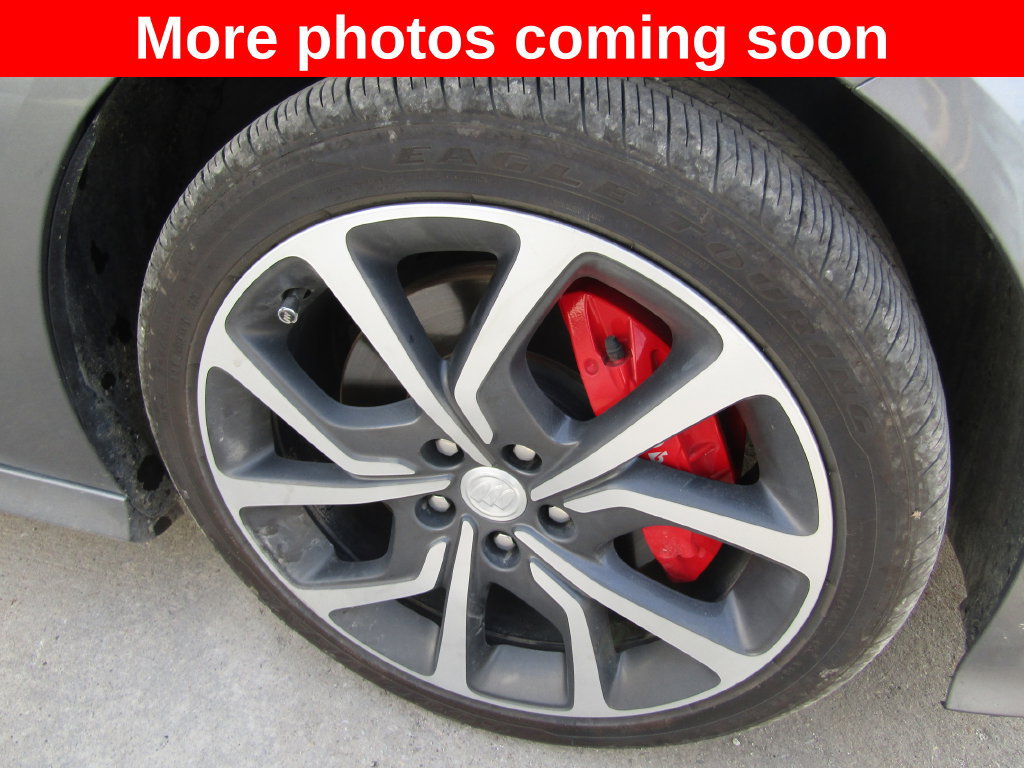Used 2020 Buick Regal GS w/ GS Driver Confidence Package AWD/4WD image 9