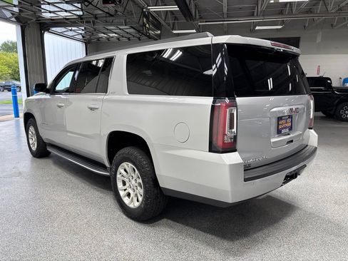 Used 2018 GMC Yukon XL SLT AWD/4WD image 5