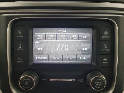 Used 2022 RAM 1500 Classic SLT AWD/4WD image 25