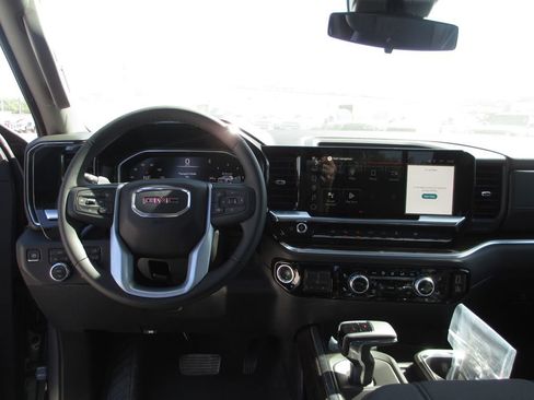 New 2026 GMC Sierra 1500 Elevation w/ Elevation Premium Package AWD/4WD image 17