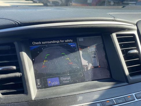 Used 2019 INFINITI QX60 Luxe w/ Essential Package image 30