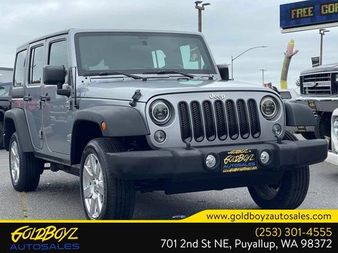 Used 2014 Jeep Wrangler Unlimited Sport AWD/4WD image 2