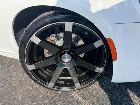 Used 2016 Chrysler 300 S RWD image 51
