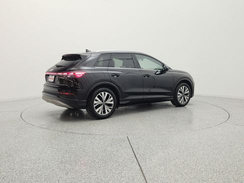 Used 2023 Audi Q4 e-tron Premium Plus w/ Premium Plus RWD image 5
