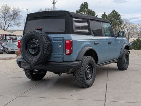 Used 2021 Ford Bronco Black Diamond image 5