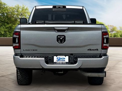 Used 2024 RAM 3500 Limited AWD/4WD image 4