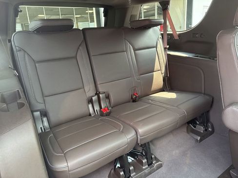 Used 2024 GMC Yukon XL Denali w/ Max Trailering Package image 17