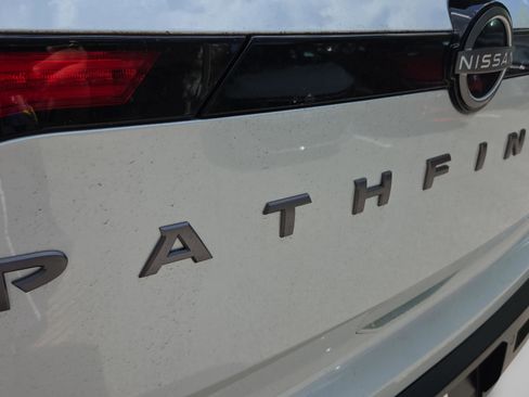 New 2026 Nissan Pathfinder SV AWD/4WD image 32