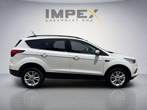 Used 2019 Ford Escape SEL AWD/4WD image 6