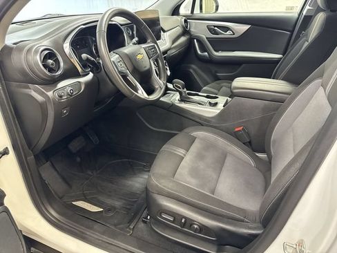 Certified 2024 Chevrolet Blazer LT w/ Convenience Package FWD image 11