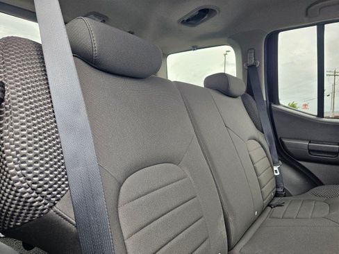 Used 2011 Nissan Xterra PRO-4X AWD/4WD image 14