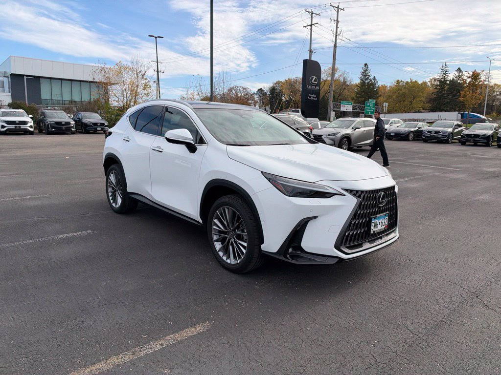 Used 2026 Lexus NX 350 AWD w/ Accessory Package (2T) image 17