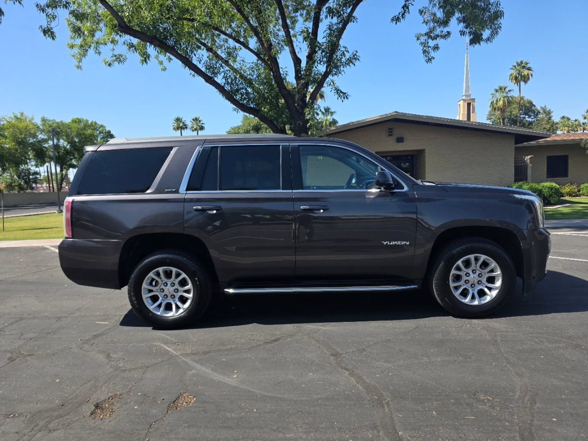Used 2018 GMC Yukon SLT AWD/4WD image 3