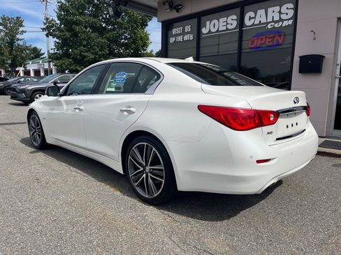 Used 2017 INFINITI Q50 3.0t Premium w/ Driver Assistance Package AWD/4WD image 2