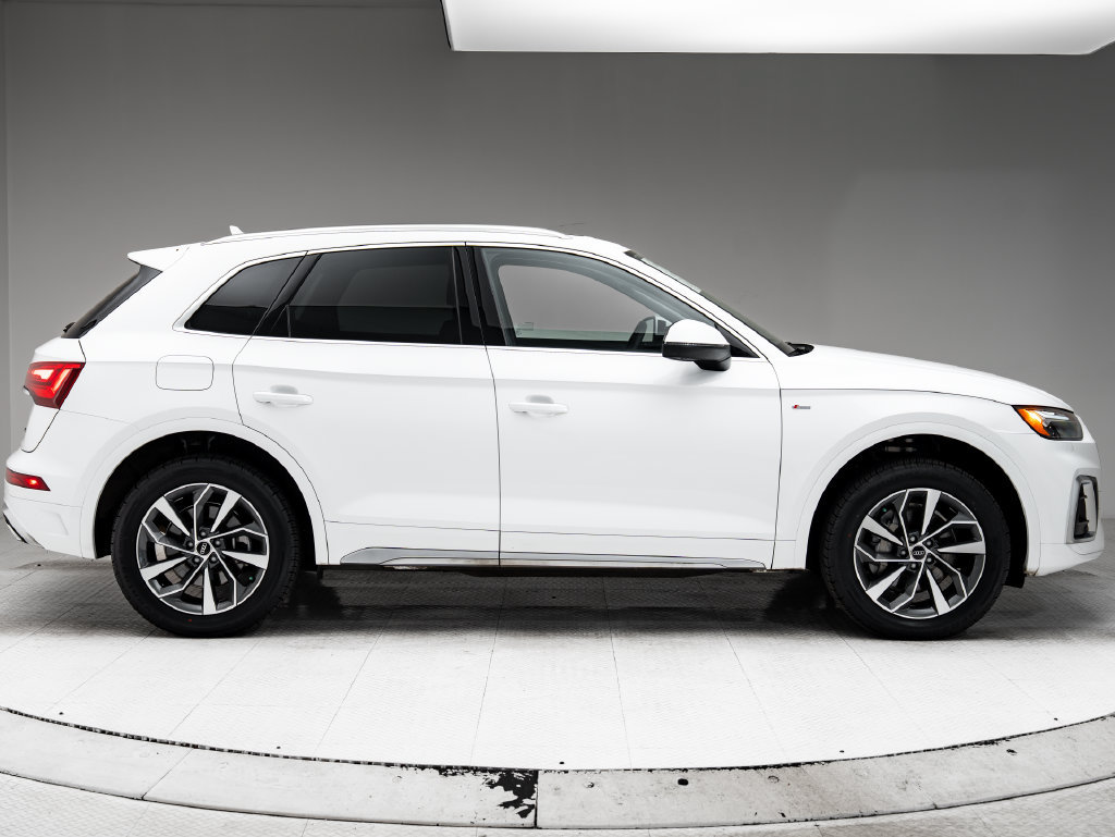 Used 2023 Audi Q5 2.0T Premium Plus w/ Premium Plus Package AWD/4WD image 28