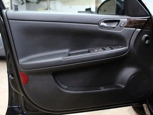 Used 2016 Chevrolet Impala LS image 15