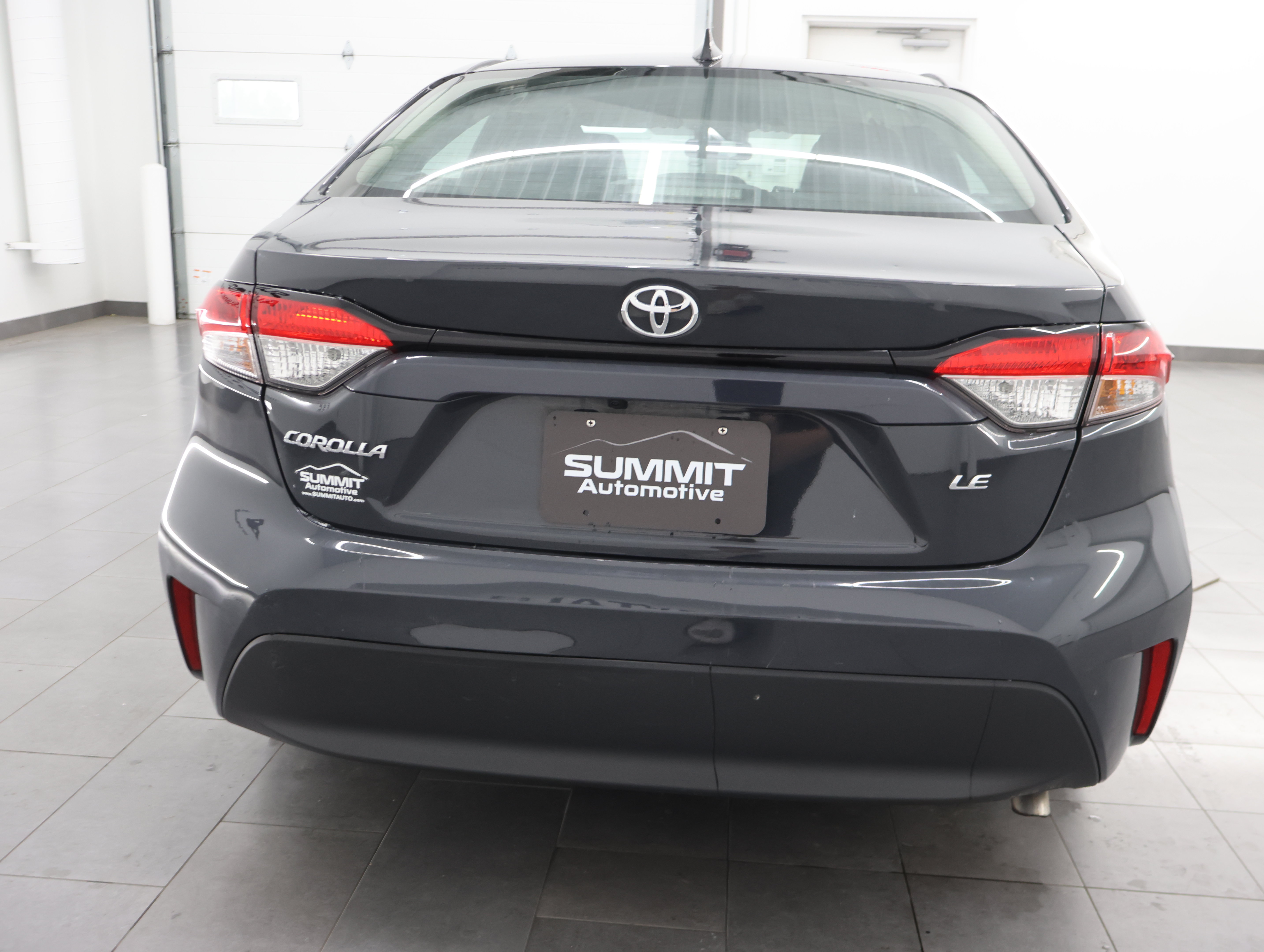 Used 2024 Toyota Corolla LE FWD image 24