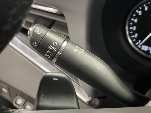 Used 2024 Buick Enclave Premium image 21