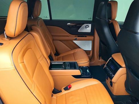 Used 2021 Lincoln Aviator Black Label Grand Touring image 22