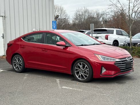 Used 2020 Hyundai Elantra Limited image 1