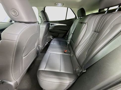 Used 2025 Buick Envision Avenir AWD/4WD image 26