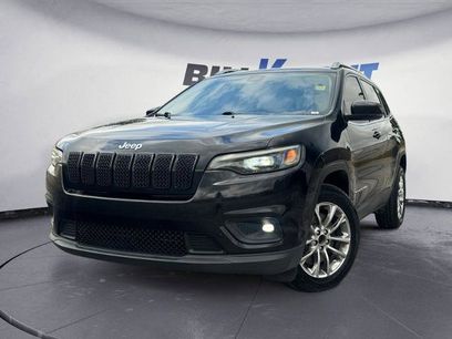 Used 2019 Jeep Cherokee Latitude Plus w/ Cold Weather Group