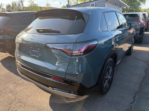 Used 2024 Honda HR-V EX-L image 6