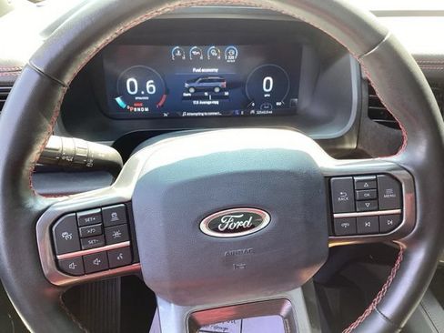 Used 2023 Ford Expedition Limited AWD/4WD image 29