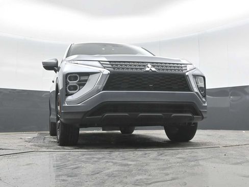 Used 2025 Mitsubishi Eclipse Cross SEL AWD/4WD image 42
