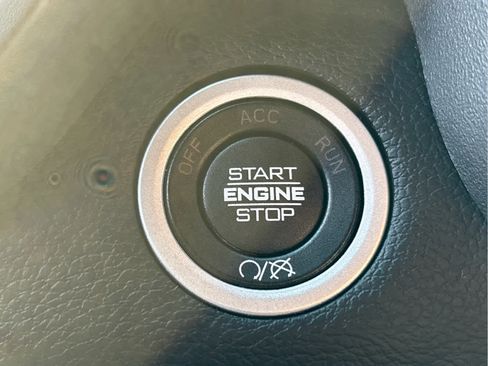 Used 2024 RAM 2500 Big Horn w/ Bed Utility Group image 20