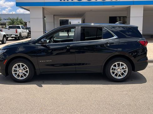 Used 2022 Chevrolet Equinox LT FWD image 4