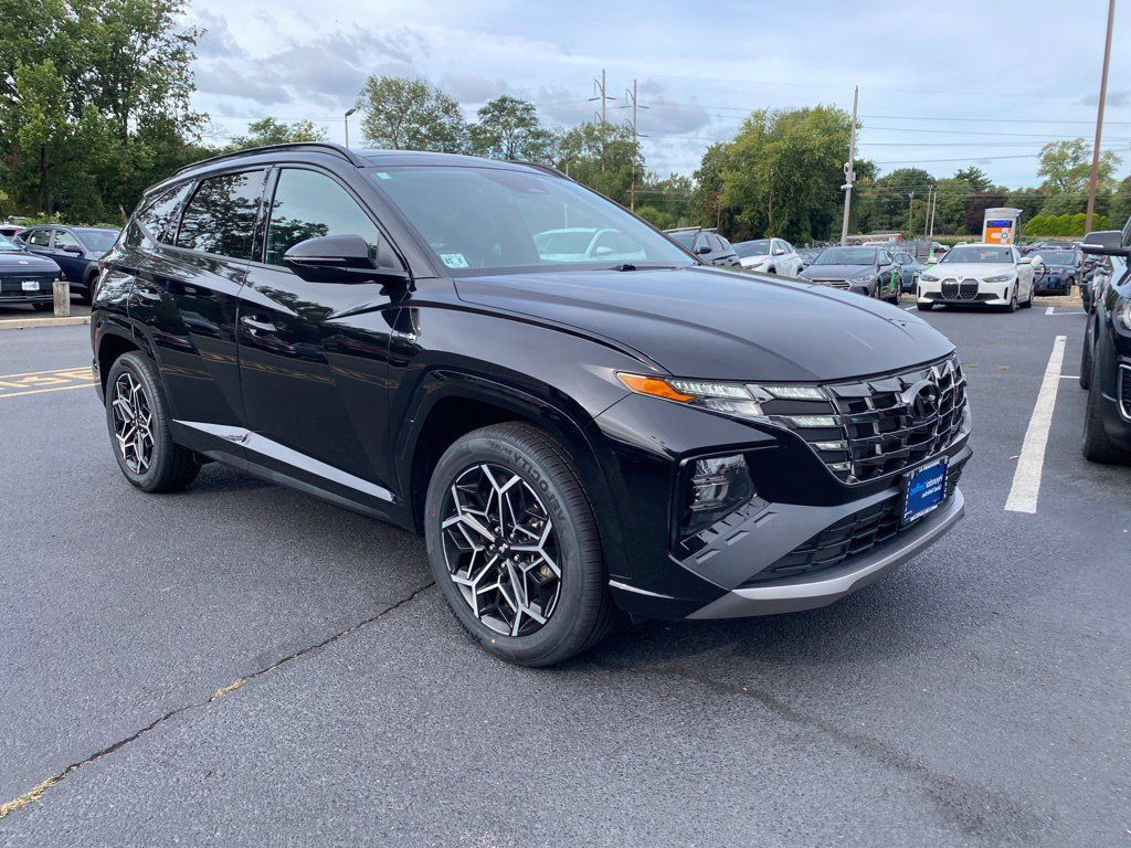 Certified 2023 Hyundai Tucson N Line AWD/4WD image 1