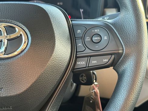 New 2026 Toyota Corolla Cross L image 19