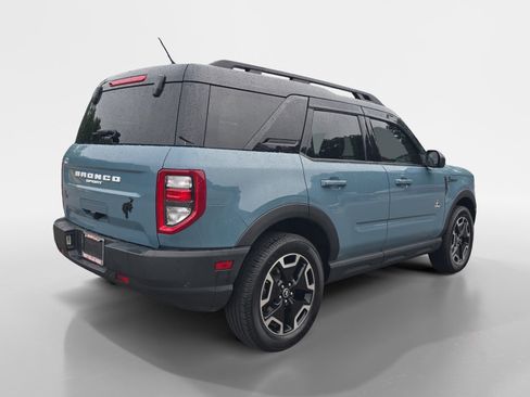 Used 2023 Ford Bronco Sport Outer Banks w/ Tech Package AWD/4WD image 6