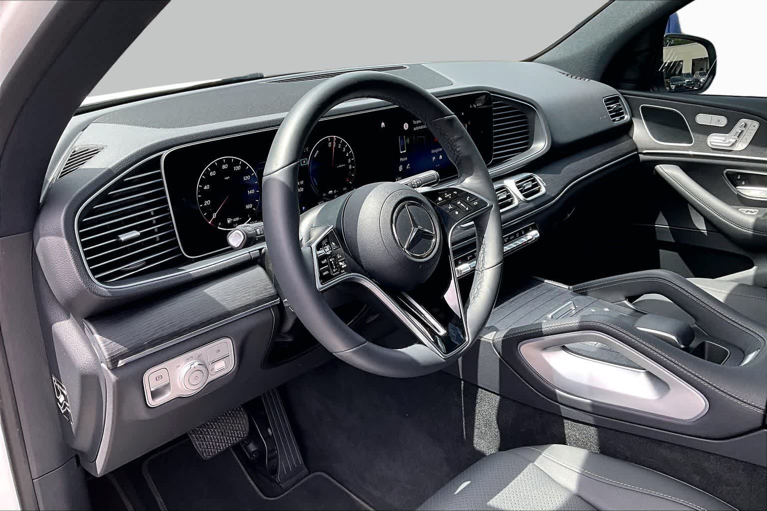 Certified 2025 Mercedes-Benz GLE 450e 4MATIC image 18