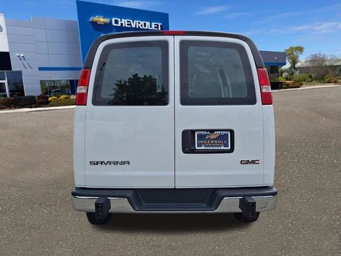 Used 2025 GMC Savana 2500 w/ Driver Convenience Package RWD image 22