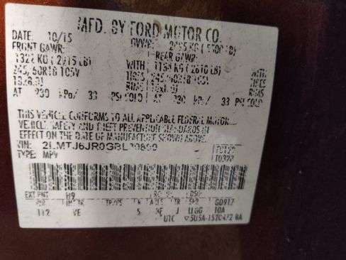 Used 2016 Lincoln MKX Premiere w/ Cargo Utility Package FWD image 33