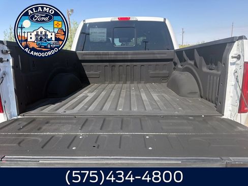 Used 2017 Ford F150 Platinum w/ Equipment Group 701A Luxury AWD/4WD image 23