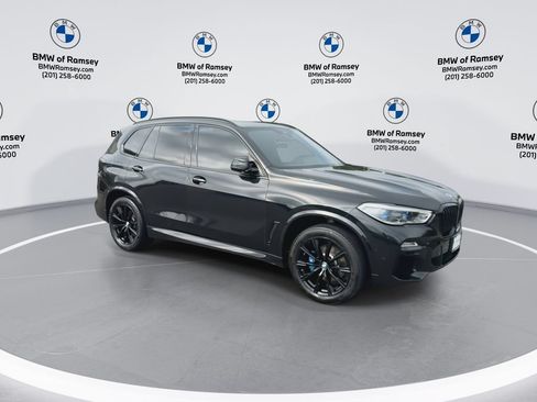 Used 2020 BMW X5 xDrive40i w/ M Sport Package AWD/4WD image 2