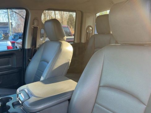 Used 2014 RAM 1500 Express image 10