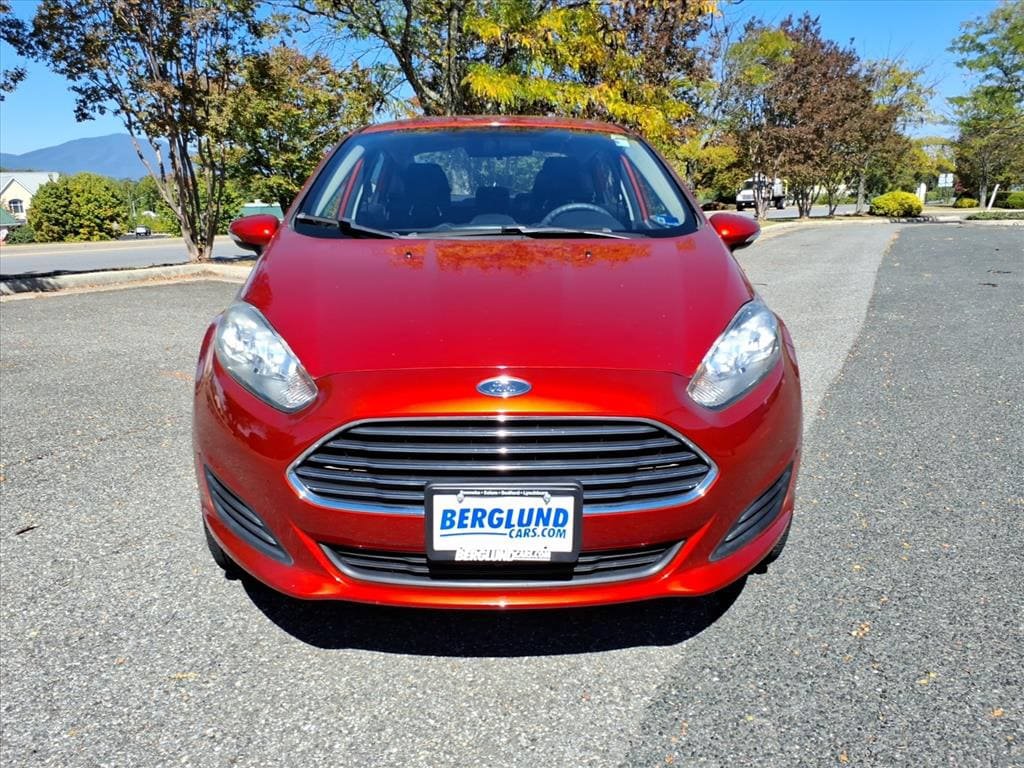 Used 2019 Ford Fiesta SE w/ Cold Weather Package FWD image 8