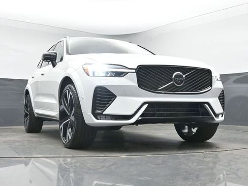 New 2026 Volvo XC60 B5 Ultra w/ Protection Package Premier AWD/4WD image 40