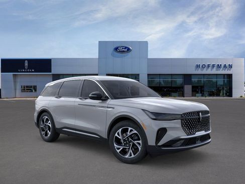 New 2026 Lincoln Nautilus Premier w/ Equipment Group 102A image 7