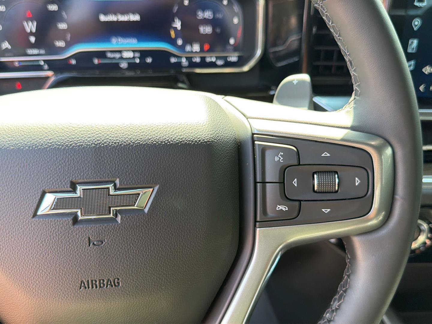 Used 2024 Chevrolet Silverado 1500 RST AWD/4WD image 22